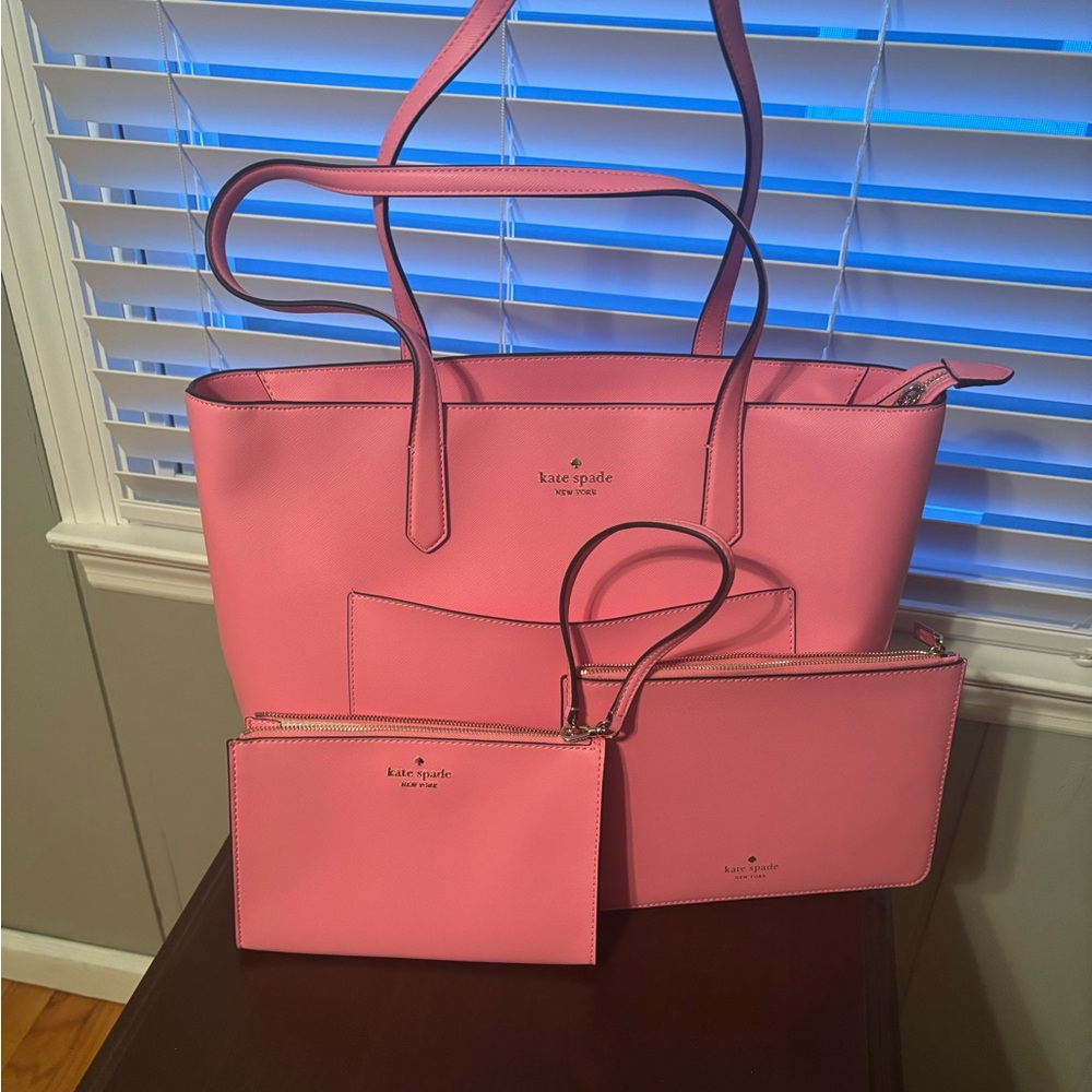 Kate Spade Vibrant Pink Tote and Pouch Set - Picture 4 of 6
